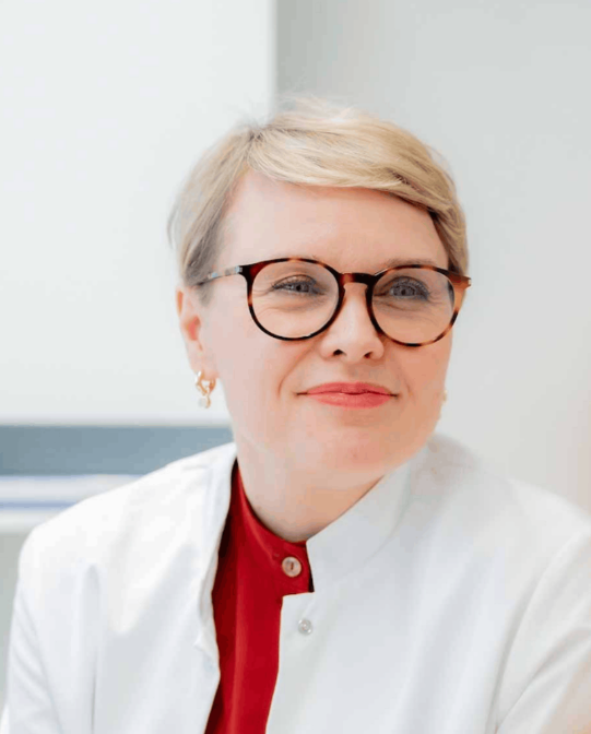 Kuvassa Terhi Piltonen